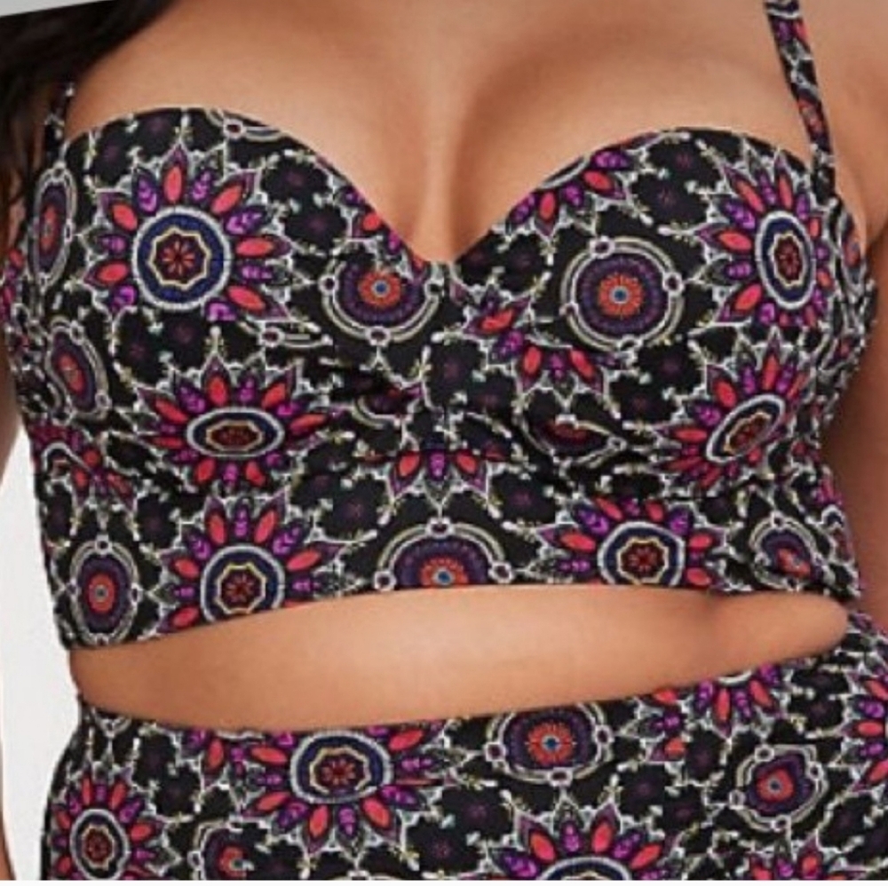 Torrid Medallion Swim Top, size 1